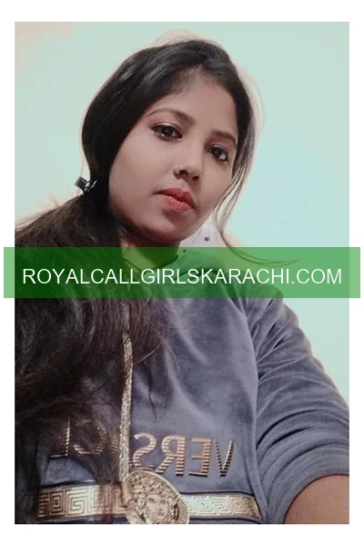 Karachi female escorts 2